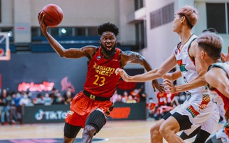 Bóng rổ VBA 2022: Danang Dragons thua ngược đương kim vô địch