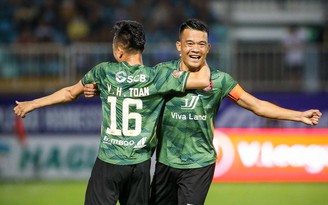 Bảng xếp hạng vòng 18 V-League 2022: CLB TP.HCM đẩy Sài Gòn FC xuống đáy