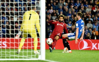 Champions League: Salah lập kỷ lục ghi 3 bàn trong 6 phút giúp Liverpool vùi dập Rangers