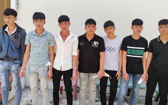 Tây Ninh: Khởi tố 9 thanh niên bắt giữ người trái pháp luật khi bị dọa đánh
