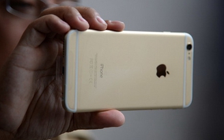 Apple bị tố lập lờ về dung lượng iOS 8