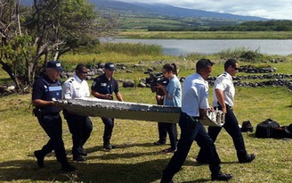 Chuyên gia Mỹ: Mảnh vỡ vừa phát hiện có thể là của MH370