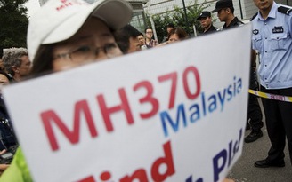 Chuyên gia Malaysia sang Maldives kiểm tra mảnh vỡ nghi của MH370