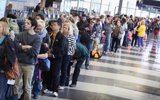 Mỹ sa thải người đứng đầu an ninh vì để hành khách lỡ chuyến bay