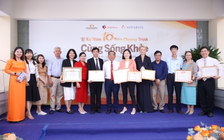 ‘Cùng Sống Khỏe’ đánh dấu một thập kỷ đồng hành cùng người Việt ‘Cùng Sống Khỏe’ đánh dấu một thập kỷ đồng hành cùng người Việt
