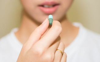 Vì sao chớm viêm xoang, nghẹt mũi, hắt hơi nên dùng thuốc thảo dược?