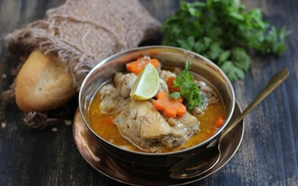 Gà nấu pate thơm lừng giàu chất dinh dưỡng cho cả nhà