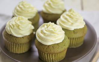Cách làm bánh cupcake trà xanh giải nhiệt mùa hè