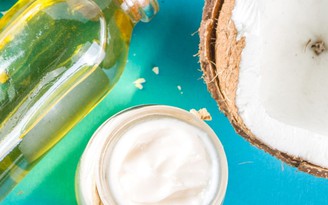 Dầu dừa không phải thần dược nếu bạn dùng không đúng những cách này Dầu dừa không phải thần dược nếu bạn dùng không đúng những cách này