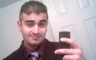 Tuổi trẻ 'loạn thần' của nghi phạm xả súng ở Mỹ Omar Mateen