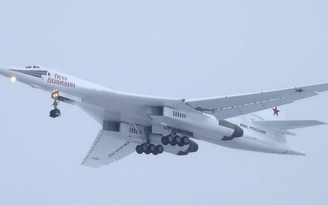 Nga bắt đầu thử nghiệm oanh tạc cơ Tu-160M đầu tiên được nâng cấp?