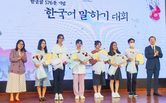Sinh viên miền Trung hào hứng tham gia cuộc thi hùng biện tiếng Hàn