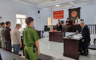 Hoãn phiên xét xử sơ thẩm lần 2 đối với 3 cán bộ Thanh tra giao thông Ninh Thuận