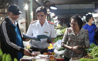 TP.HCM: Kiểm tra các chợ đầu mối, đảm bảo an toàn thực phẩm dịp Tết Nguyên đán 2023