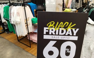 Bạn trẻ và Black Friday: Cửa hàng 'treo đầu dê, bán thịt chó' có vi phạm pháp luật?