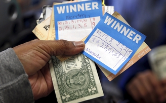 Nếm cảm giác trúng số Powerball 1,5 tỉ USD trong… 20 phút