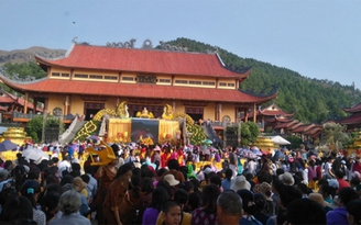 Vụ 'chùa Ba Vàng' Giáo hội Phật giáo Việt Nam yêu cầu chấn chỉnh