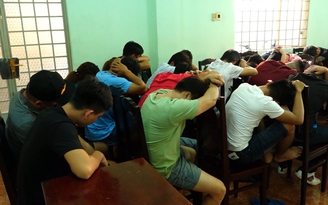 Mở đợt trấn áp tội phạm, kiểm tra bar phát hiện 66 người sử dụng ma túy