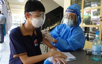 Đồng Nai: Hoàn thành đợt tiêm vắc xin Covid-19 cho hơn 97.000 trẻ 15 - 17 tuổi