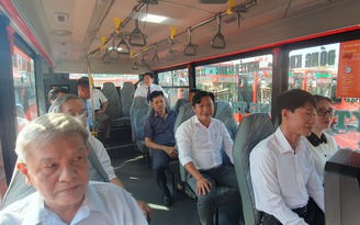 Khai trương 4 tuyến xe buýt Đồng Nai - TP.HCM