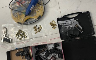 Đồng Nai: Triệt phá đường dây mua bán ma túy, thu giữ 6 khẩu súng