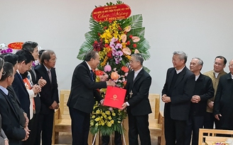 Phó thủ tướng Thường trực Chính phủ Trương Hòa Bình chúc mừng Giáng sinh tại Đà Lạt