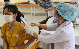 Tình hình Covid-19 Lâm Đồng: Số ca nhiễm tăng, tiêm vắc xin cho người 16 - 18 tuổi