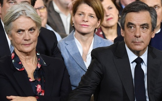 Ứng viên tổng thống Pháp sắp bị khởi tố