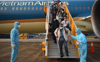 Sân bay Vân Đồn đón hơn 500 công dân trở về từ vùng dịch Covid-19