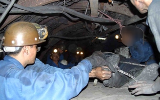Quảng Ninh: Hai công nhân thương vong trong hầm lò vì lở than