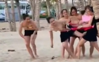 Nhóm thiếu nữ ‘hở bạo’ vòng 1 khi chơi team building ở biển Hạ Long: Chính quyền xác minh gấp