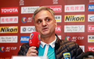 Thủ môn Bùi Tiến Dũng bắt chính trận FLC Thanh Hóa đá AFC Cup