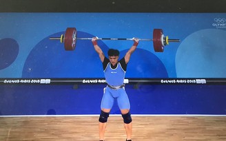 Nhà vô địch Olympic trẻ Ngô Sơn Đỉnh từng bị gia đình không đồng ý cho tập cử tạ