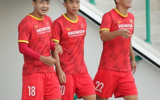 Vòng loại World Cup 2022: Ai đứng đỉnh kim cương sơ đồ vi diệu của tuyển Việt Nam?