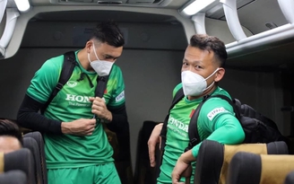 Nếu được bắt chính trận Úc, Văn Lâm sẽ khỏa lấp điểm yếu nào của Tấn Trường?