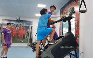 Tuyển Việt Nam nghỉ phép một tuần, các cầu thủ chấn thương chạy đua với thời gian