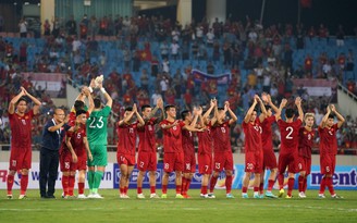 Khoảng 14.000 vé xem 2 trận tuyển Việt Nam được bán trực tuyến