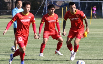 Tô Văn Vũ tiết lộ về tâm lý tuyển Việt Nam, muốn được đá trận gặp Úc