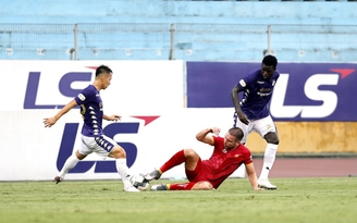 Hà Nội FC chịu ảnh hưởng thế nào khi bị hoãn 3 trận liền tại V-League 2022?