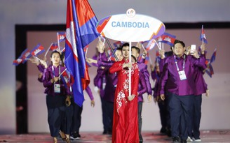 Phó thủ tướng, Bộ trưởng Bộ Quốc phòng Campuchia chứng kiến trao cờ đăng cai SEA Games
