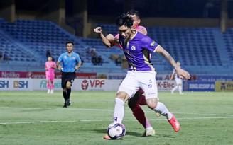 ‘Gà son’ Văn Hậu tái xuất, Hà Nội FC thắng 7 trận liên tiếp