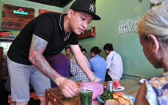 Ca sĩ Tuấn Hưng: 'Tôi mặc kệ những lời bịa đặt'
