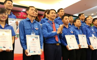 Xây dựng các trang Blog, Fanpage trên mạng xã hội cho từng nhóm bạn trẻ
