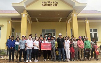 TNG Holdings Vietnam tặng 600 phần quà hỗ trợ người dân miền Trung