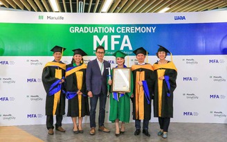 Manulife tôn vinh Tư vấn viên chuyên nghiệp với lễ tốt nghiệp Master Financial Advisor đầu tiên