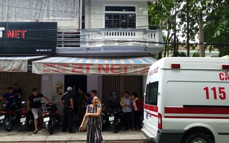 Gọi cửa phòng trọ, nam sinh viên thấy bạn gái chết trong tư thế treo cổ