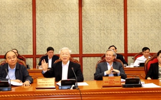 Tổng bí thư Nguyễn Phú Trọng ký Nghị quyết mới của Bộ Chính trị