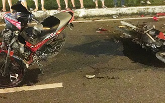 4 người tử vong tại chỗ sau cú va chạm giữa 2 xe máy