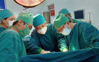 Bà Rịa-Vũng Tàu: Cứu bệnh nhân bị thủng ruột non do nuốt xương cá