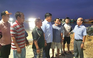 Bà Rịa - Vũng Tàu: Chủ tịch huyện chúc ngư dân ra khơi đầu năm ‘trúng cá, trúng giá’
